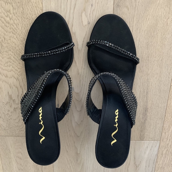 Dressy Black Heel - Picture 3 of 5